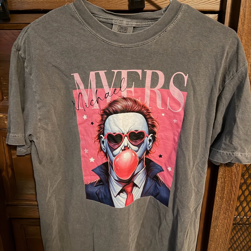 Comfort Colors Gray Tee with Pink Graphic Myers Artwork